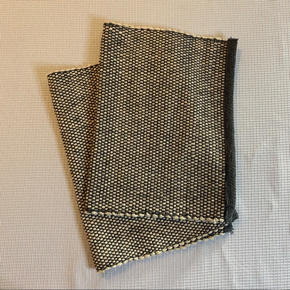 Grey and White Modern Placemats